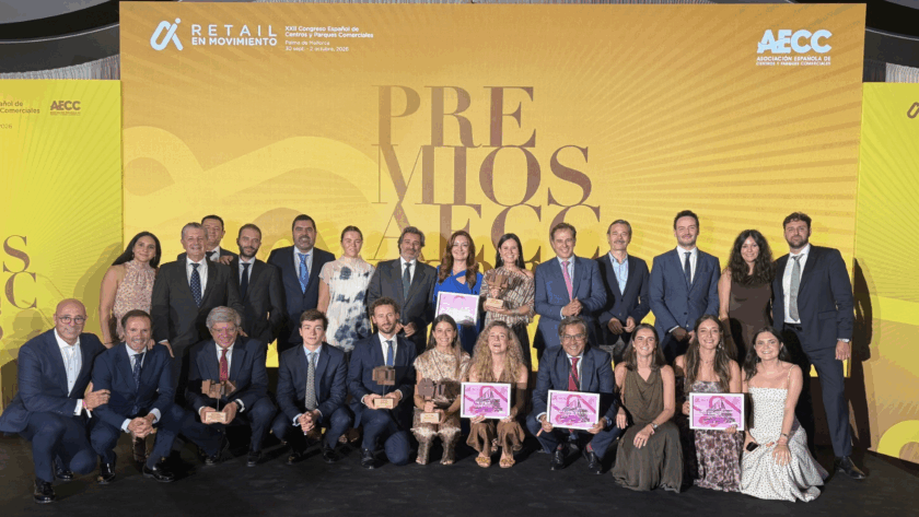 Centros comerciales de MERLIN Properties reconocidos por la AECC por su estrategia de transformación