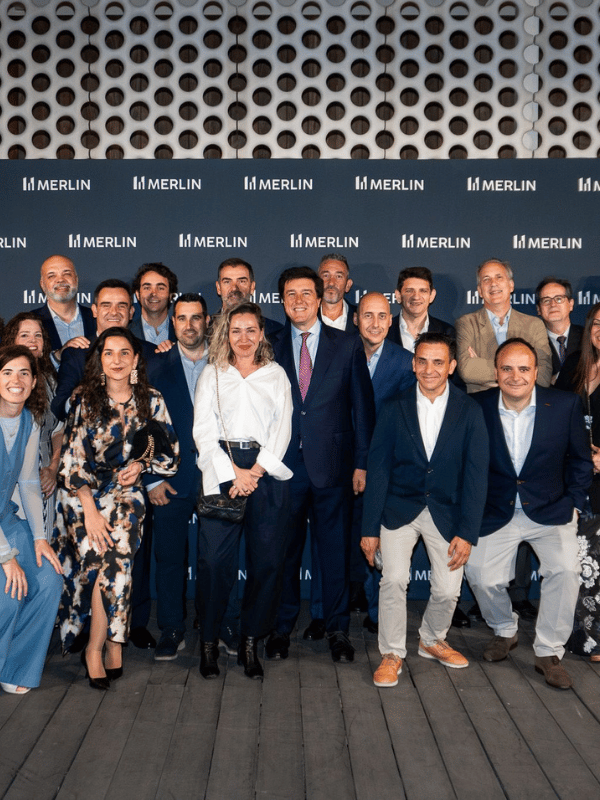 Evento del sector logístico en Barcelona con profesionales, empresas y partners reunidos para conversar y compartir durante el SIL Barcelona.